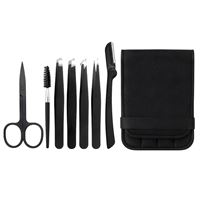 UNIQ Eyebrow Grooming Pinsettsett - 7 deler med oppbevaringsetui